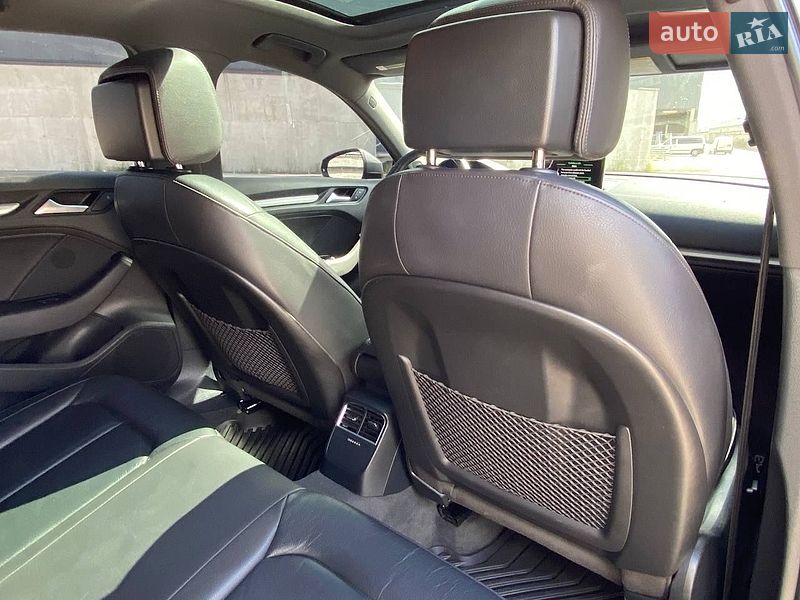 Седан Audi A3 2015 в Києві