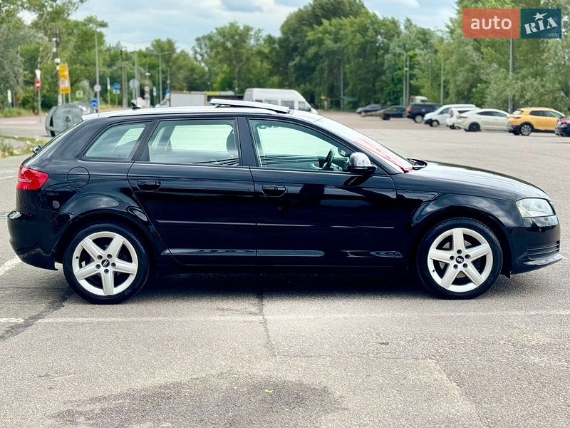 Хэтчбек Audi A3 2010 в Киеве