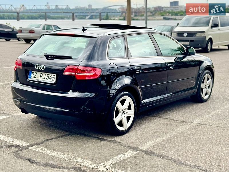 Хэтчбек Audi A3 2010 в Киеве