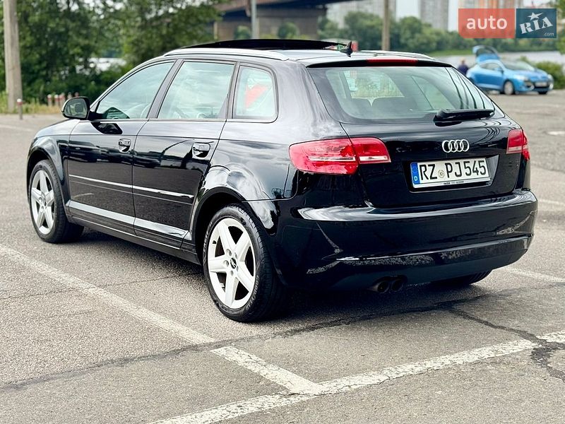 Хэтчбек Audi A3 2010 в Киеве