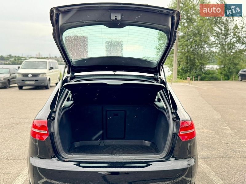 Хэтчбек Audi A3 2010 в Киеве