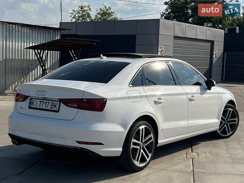 Седан Audi A3 2016 в Білій Церкві