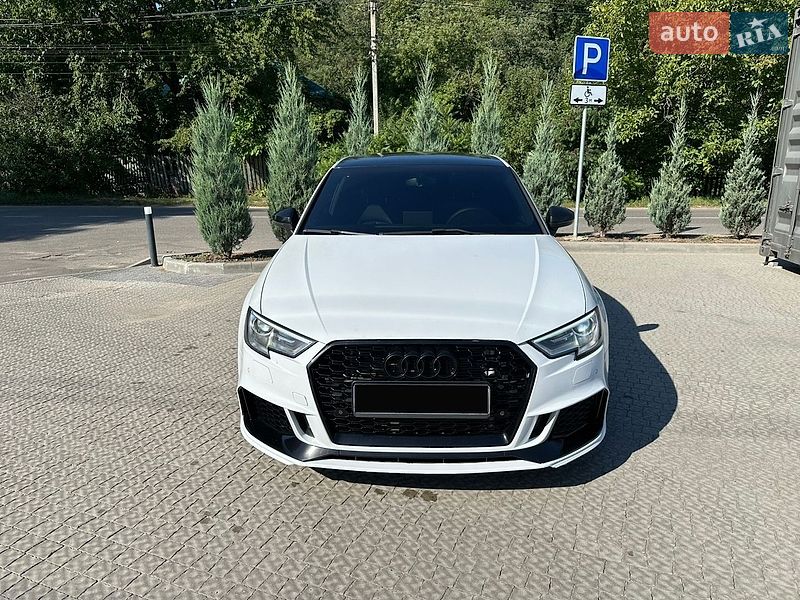 Седан Audi A3 2015 в Полтаве