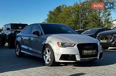 Седан Audi A3 2015 в Ивано-Франковске