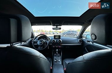 Седан Audi A3 2015 в Ивано-Франковске