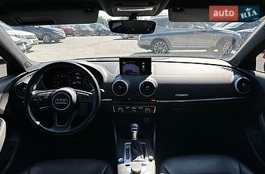 Седан Audi A3 2020 в Івано-Франківську