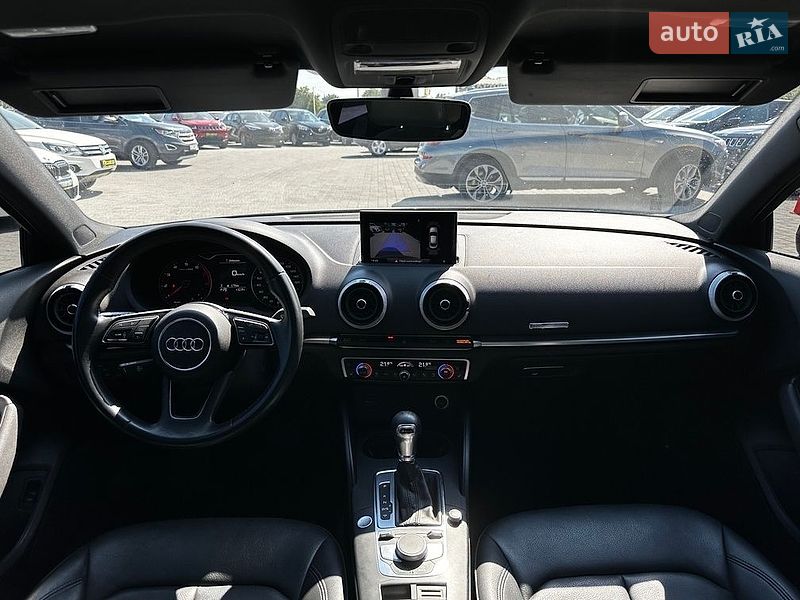 Седан Audi A3 2020 в Івано-Франківську