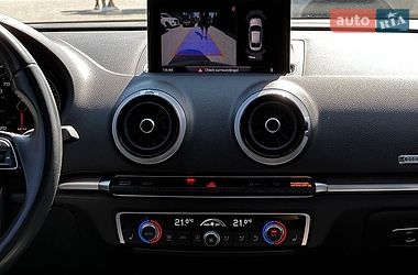 Седан Audi A3 2020 в Івано-Франківську