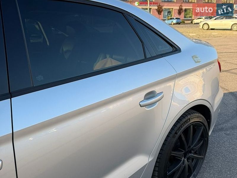 Седан Audi A3 2014 в Харькове