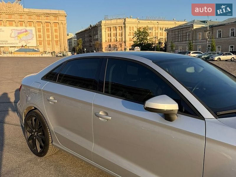 Седан Audi A3 2014 в Харькове