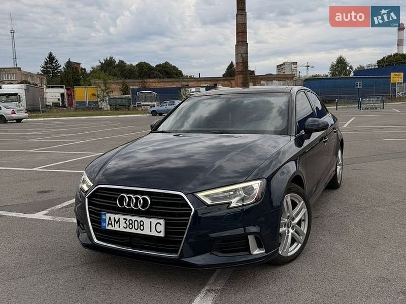 Седан Audi A3 2016 в Житомирі