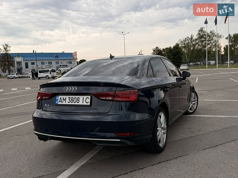 Седан Audi A3 2016 в Житомирі