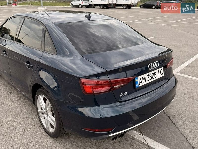 Седан Audi A3 2016 в Житомирі