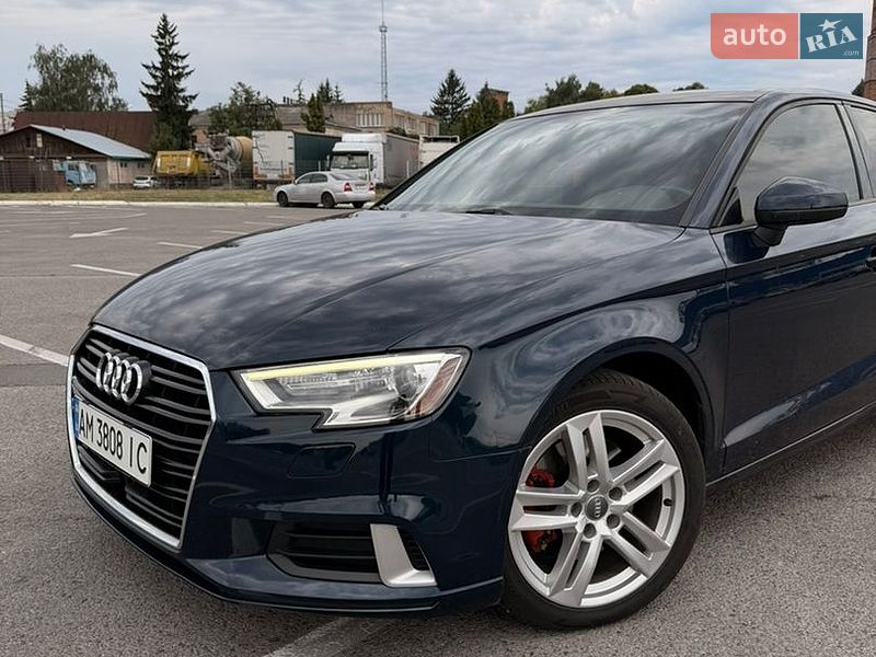 Седан Audi A3 2016 в Житомирі