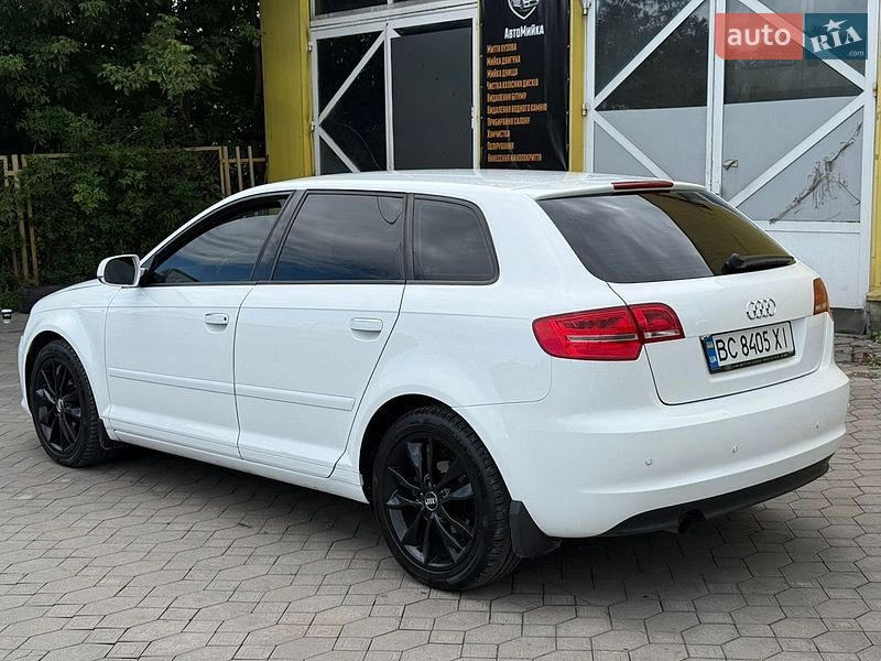 Хэтчбек Audi A3 2012 в Львове