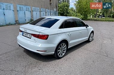 Седан Audi A3 2014 в Рівному