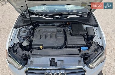 Седан Audi A3 2014 в Рівному