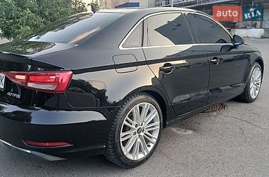 Седан Audi A3 2018 в Сумах