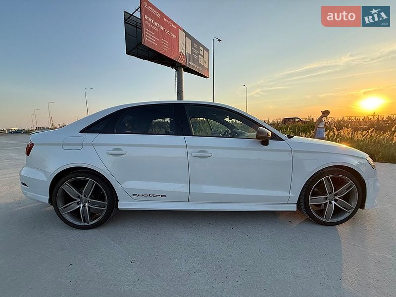 Седан Audi A3 2018 в Львові