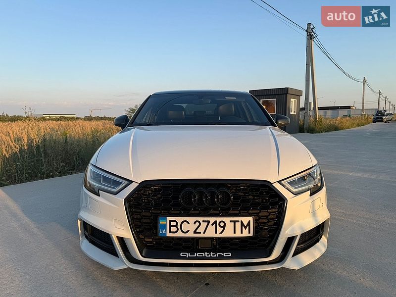 Седан Audi A3 2018 в Львові