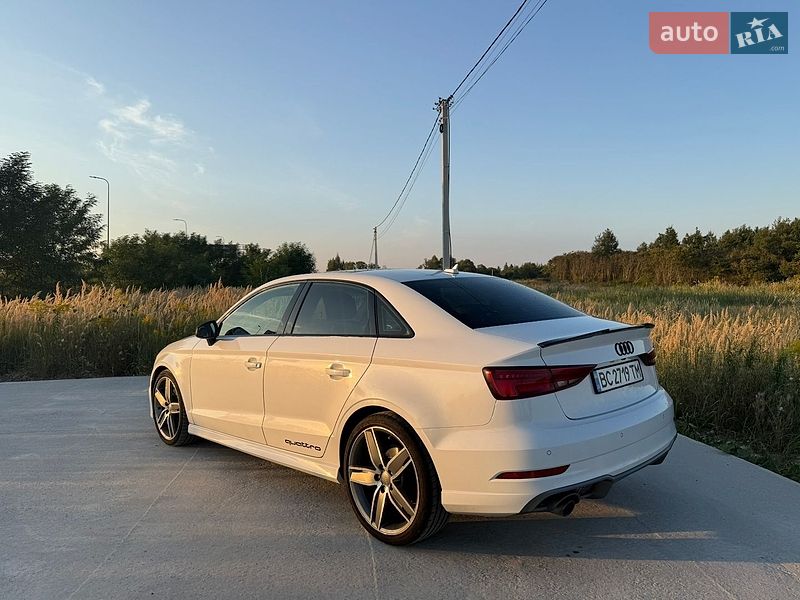 Седан Audi A3 2018 в Львові