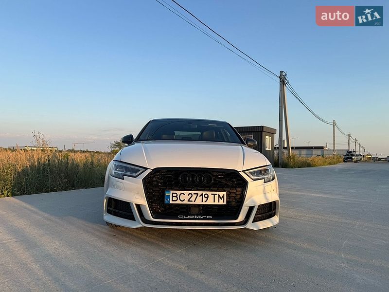Седан Audi A3 2018 в Львові