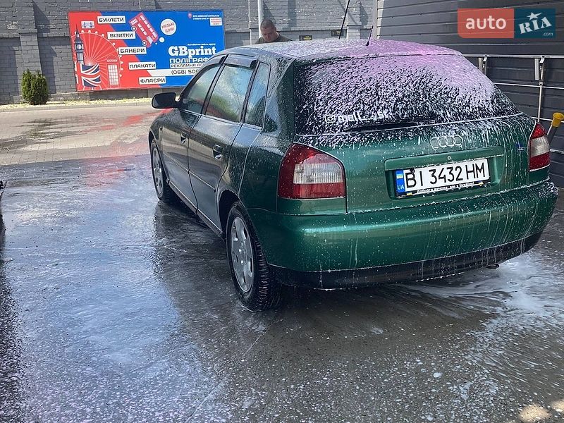 Хетчбек Audi A3 2002 в Кременчуці