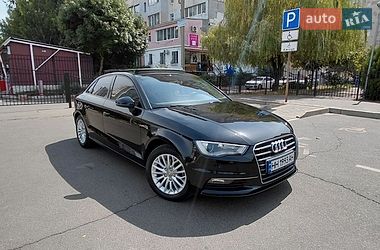 Седан Audi A3 2016 в Одессе