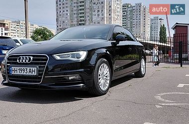 Седан Audi A3 2016 в Одессе