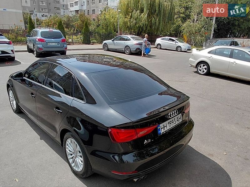 Седан Audi A3 2016 в Одессе