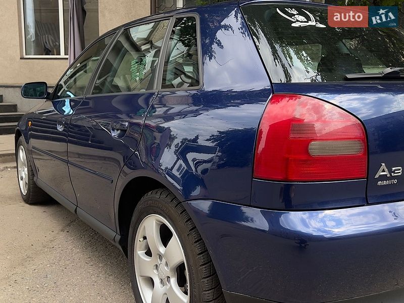 Хэтчбек Audi A3 2000 в Славянске