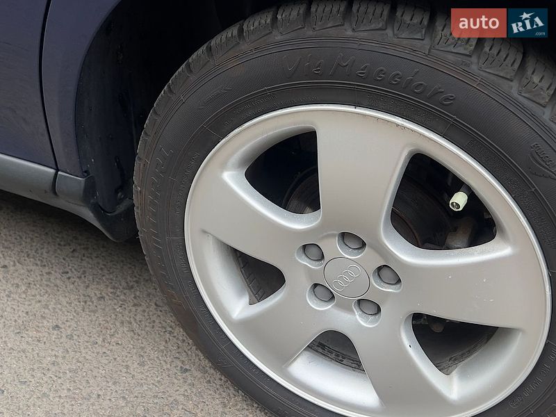 Хэтчбек Audi A3 2000 в Славянске