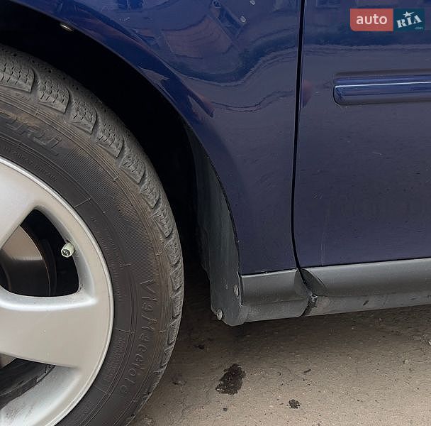 Хэтчбек Audi A3 2000 в Славянске