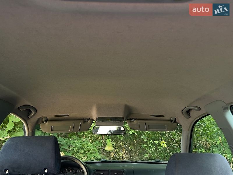 Хэтчбек Audi A3 2000 в Славянске