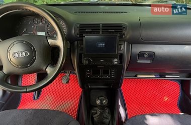 Хэтчбек Audi A3 2000 в Славянске