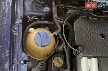Хэтчбек Audi A3 2000 в Славянске