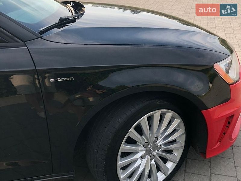 Хетчбек Audi A3 2016 в Львові