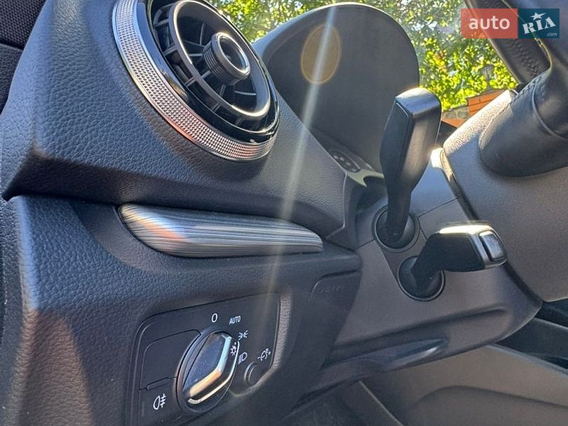 Седан Audi A3 2014 в Крюківщині