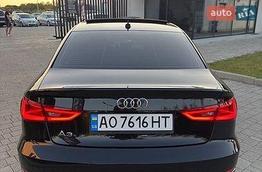 Седан Audi A3 2014 в Ужгороде