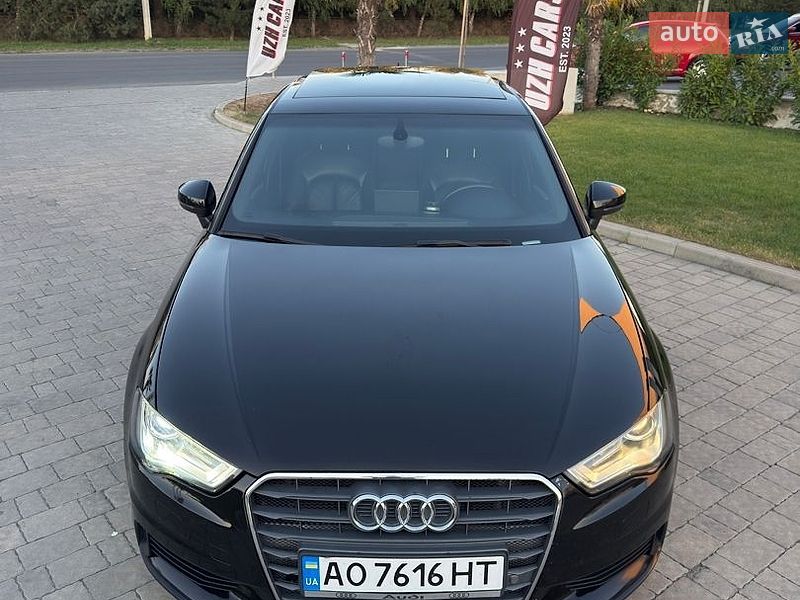 Седан Audi A3 2014 в Ужгороде