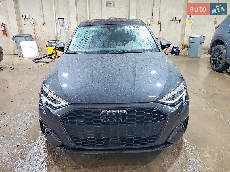 Седан Audi A3 2023 в Львове