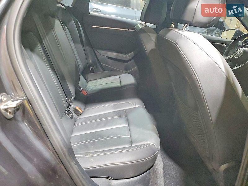 Седан Audi A3 2023 в Львове