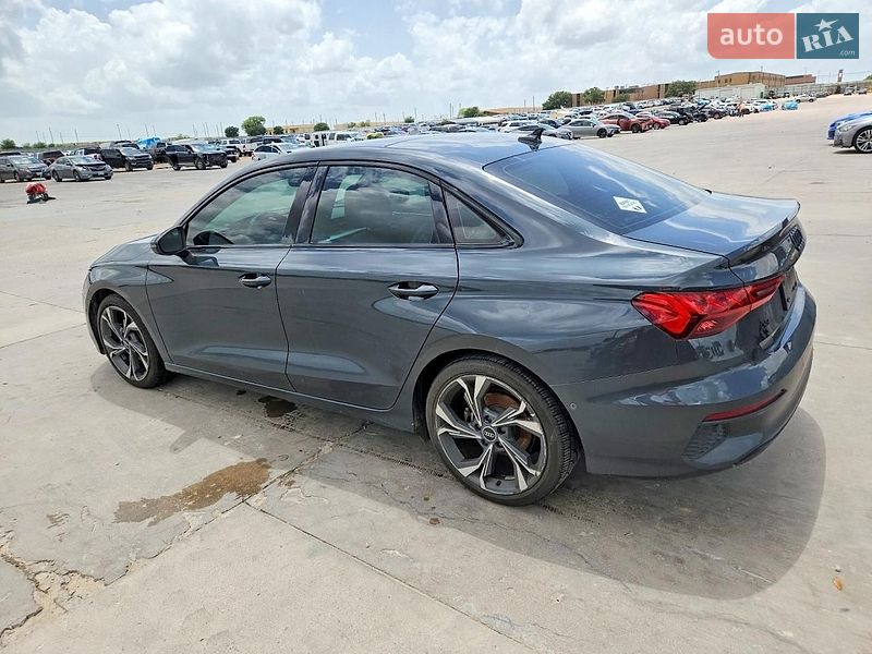 Седан Audi A3 2022 в Львове