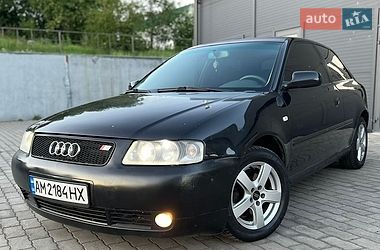 Хэтчбек Audi A3 2000 в Малине