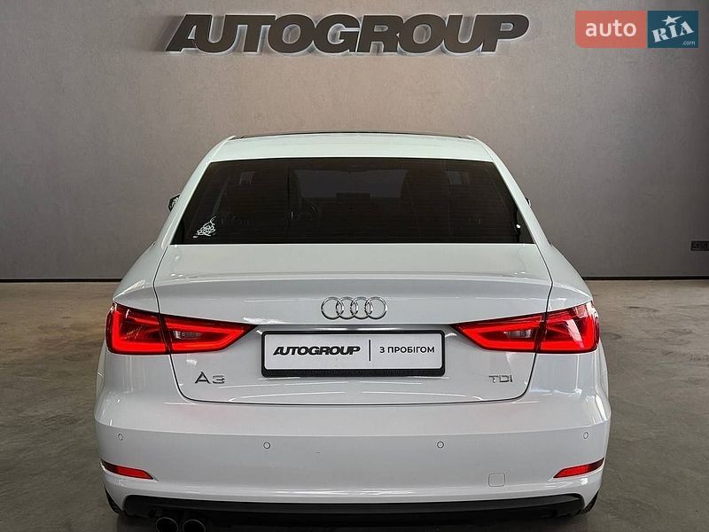 Седан Audi A3 2016 в Одессе