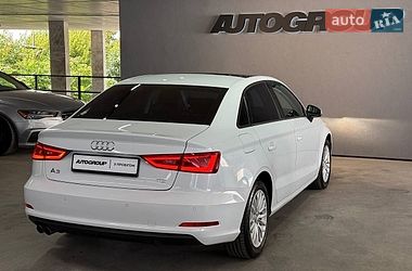 Седан Audi A3 2016 в Одессе