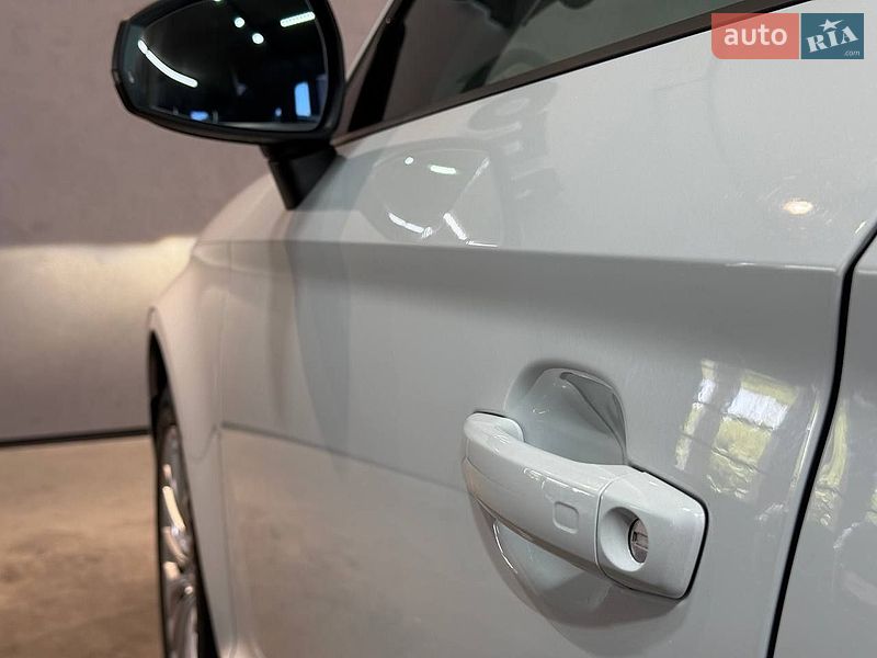 Седан Audi A3 2016 в Одессе