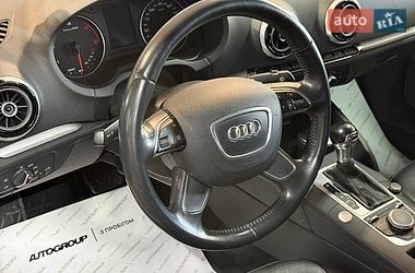 Седан Audi A3 2016 в Одессе