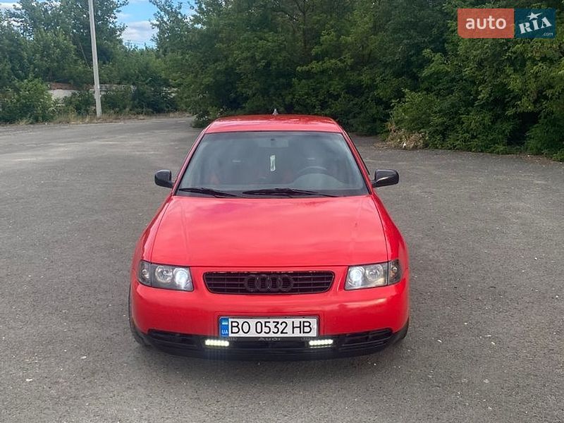 Хетчбек Audi A3 1997 в Волочиську