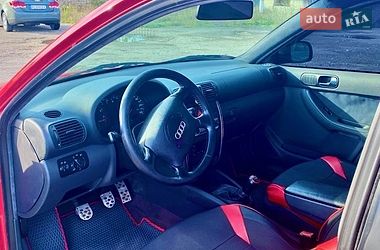 Хетчбек Audi A3 1997 в Волочиську